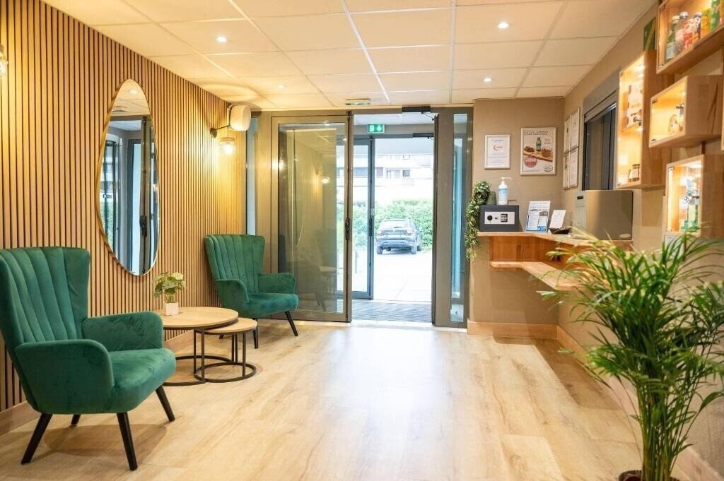 Картинка Comfort Aparthotel Besancon Hauts du Chazal 3*