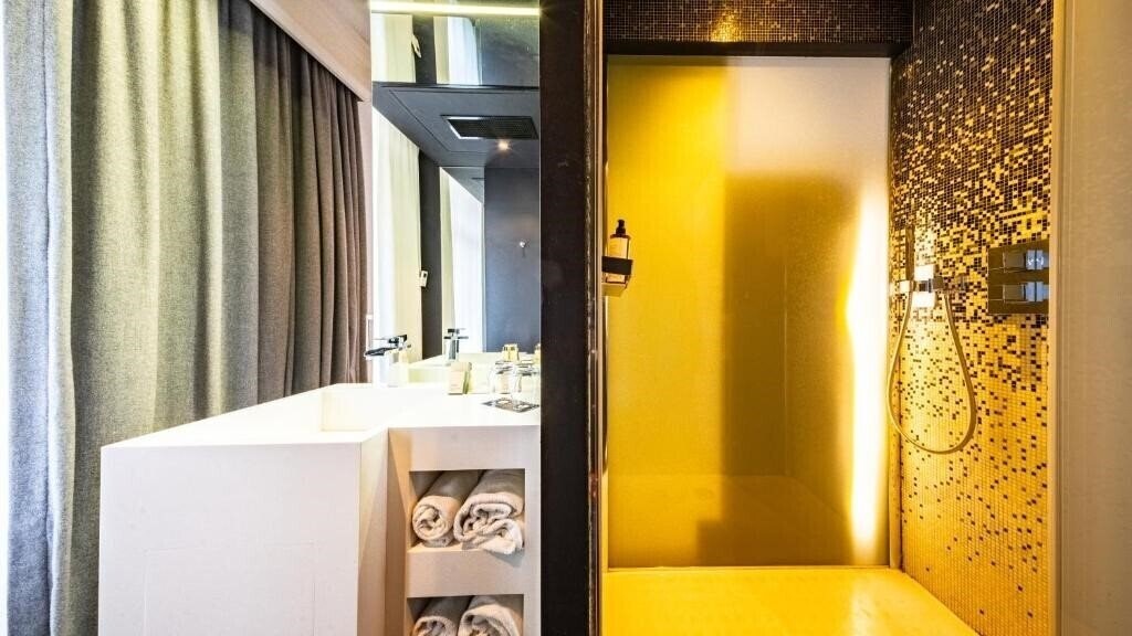Фото Vertigo Hotel 4*