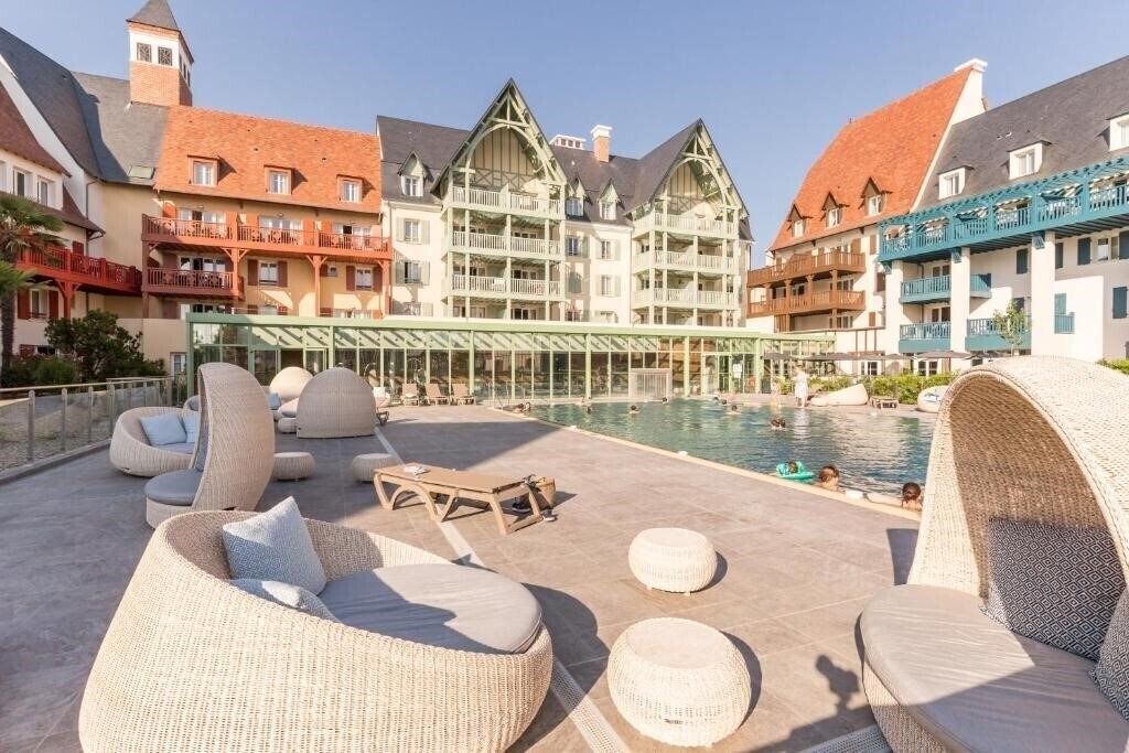 Фотографія Pierre & Vacances Premium Presqu'lle De La Touques 5*