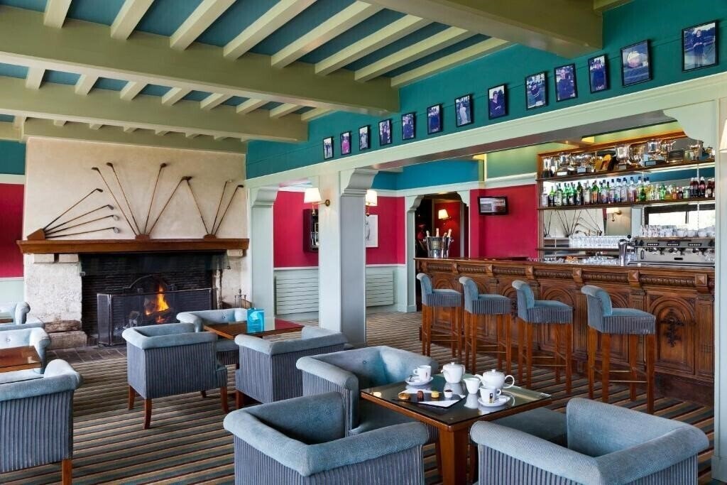 Фотографія Hotel Barriere L'hotel Du Golf Deauville 4*