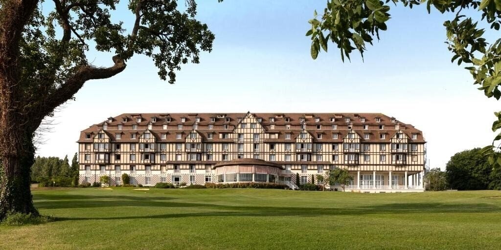Зображення Hotel Barriere L'hotel Du Golf Deauville 4*