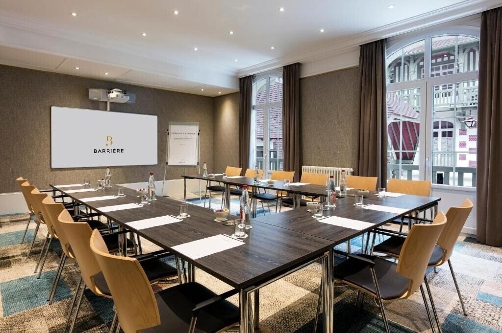 Зображення Hotel Barriere Le Normandy 5*