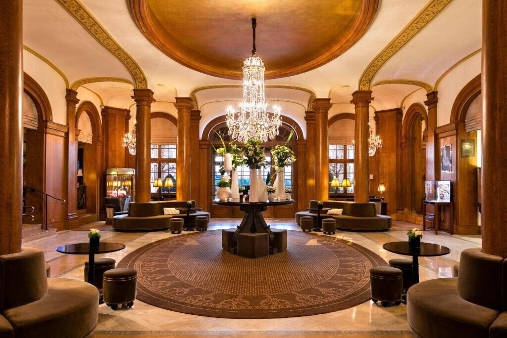 Картинка Hotel Barriere Le Normandy 5*