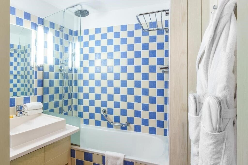 Фотографія Sowell Hotels Le Beach 4*