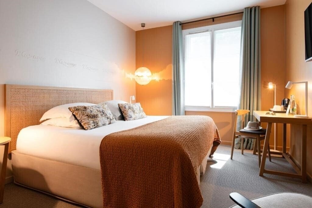 Фотографія Boutique Hotel Cezanne 4*