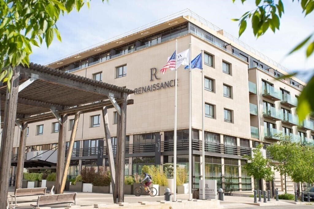 Готель Renaissance Aix-en-Provence 5*