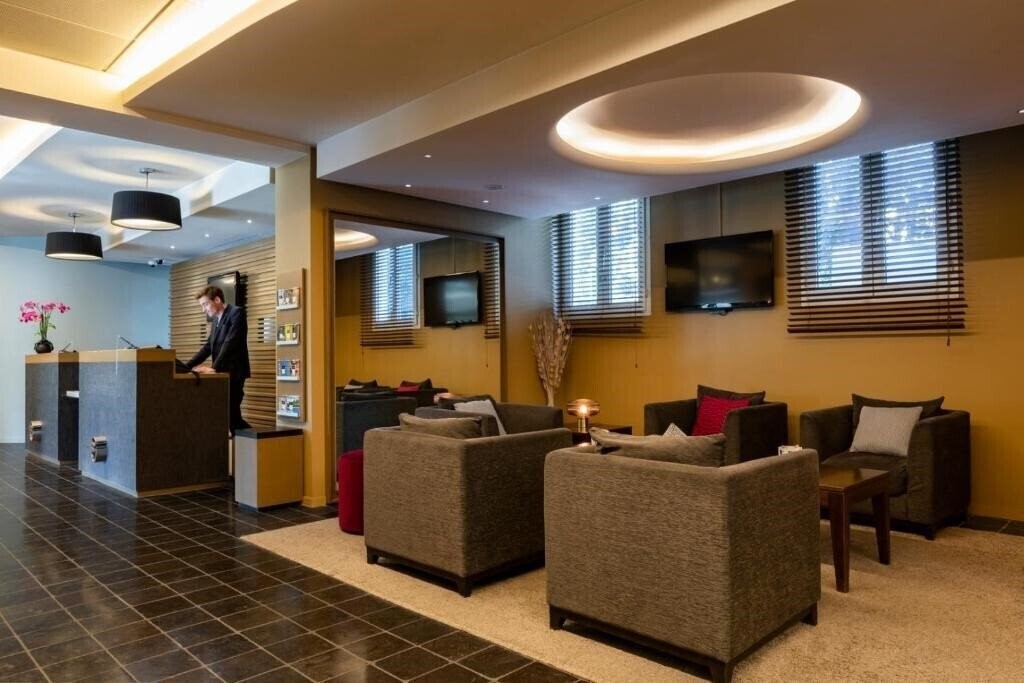 Картинка Escale Oceania Aix-En-Provence 3*