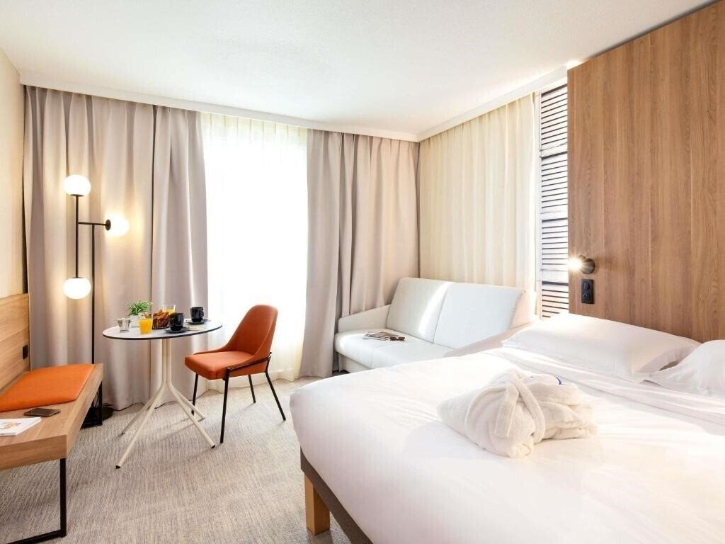 Готель Mercure Aix En Provence Beaumanoir 4*