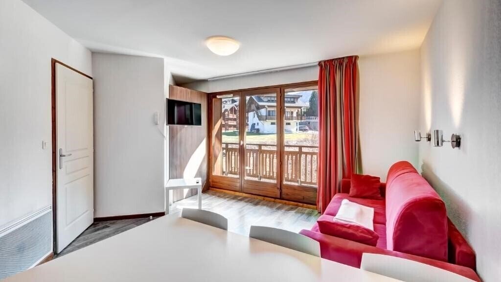 Изображение Vacanceole - Residence Grand Massif 3*