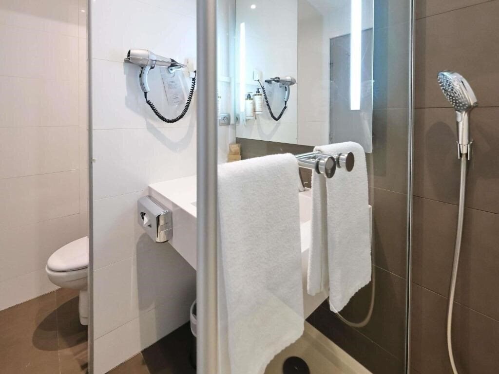 Картинка Mercure Grenoble Centre Porte des Alpes 4*