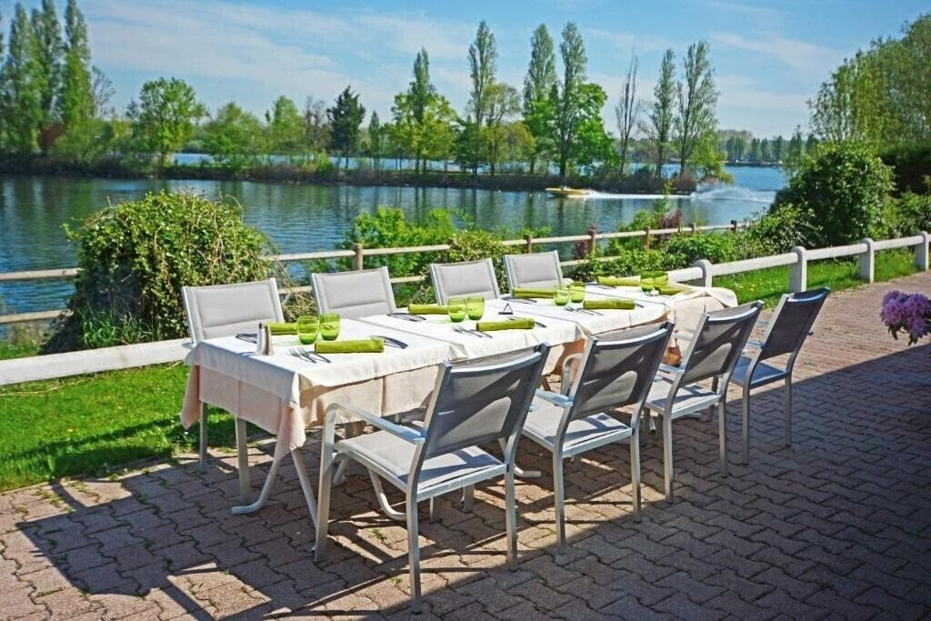 Картинка Logis Hotel des Lacs 3*