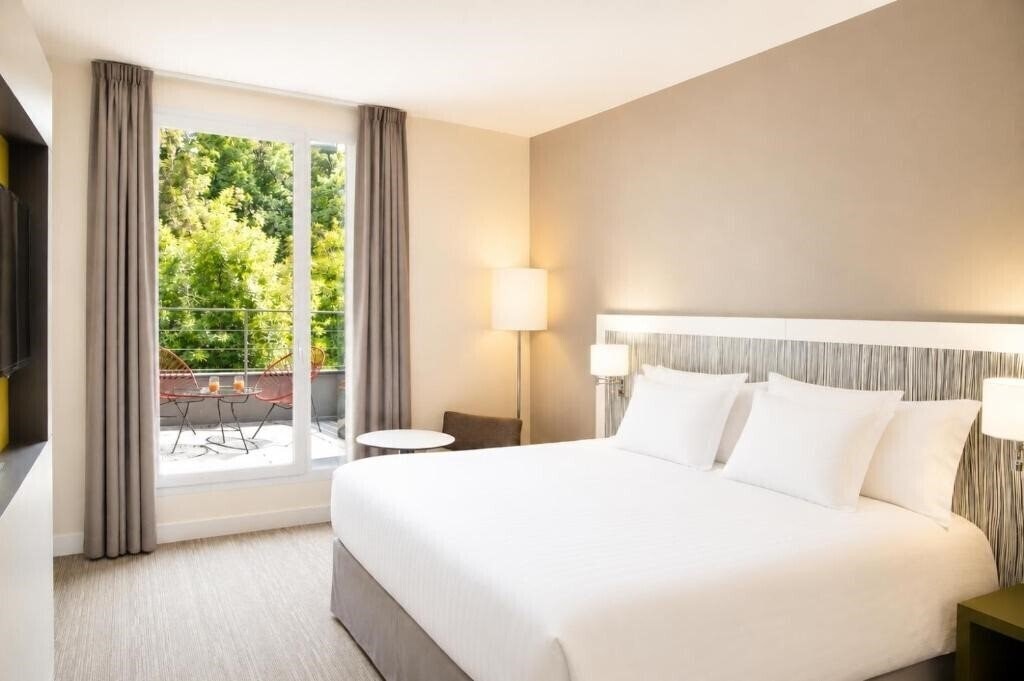 Фото Best Western Plus Paris Meudon Ermitage 4*