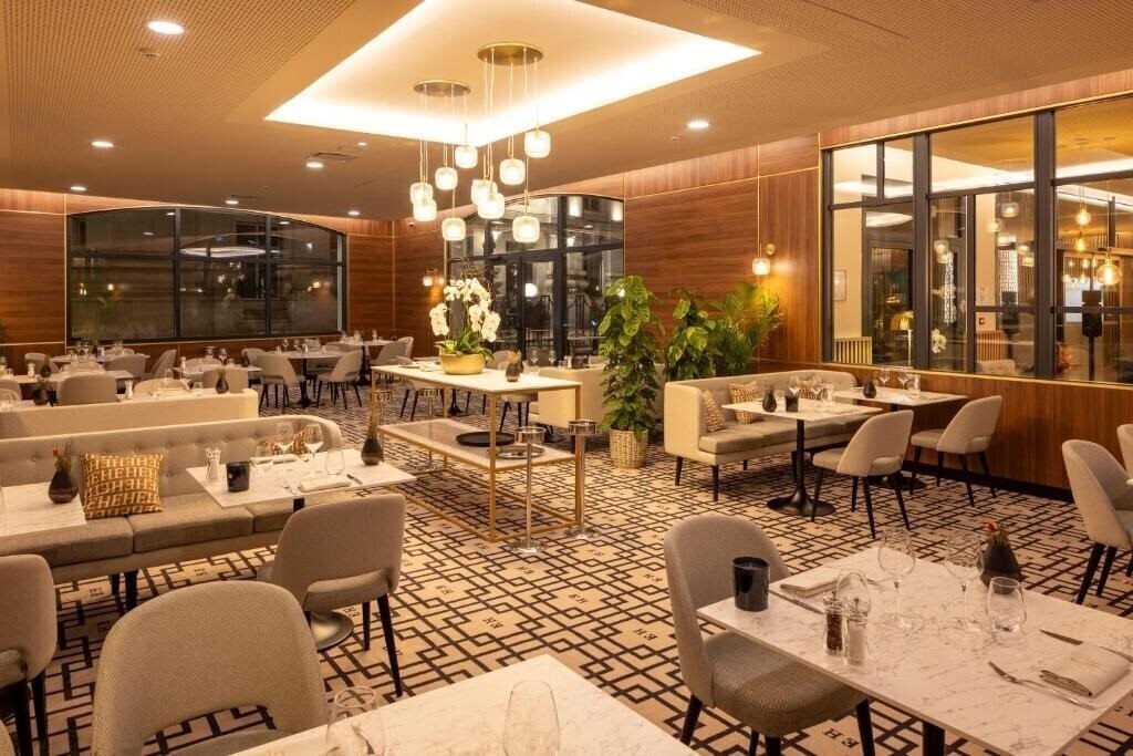 Зображення Epona Hotel Sens 4*