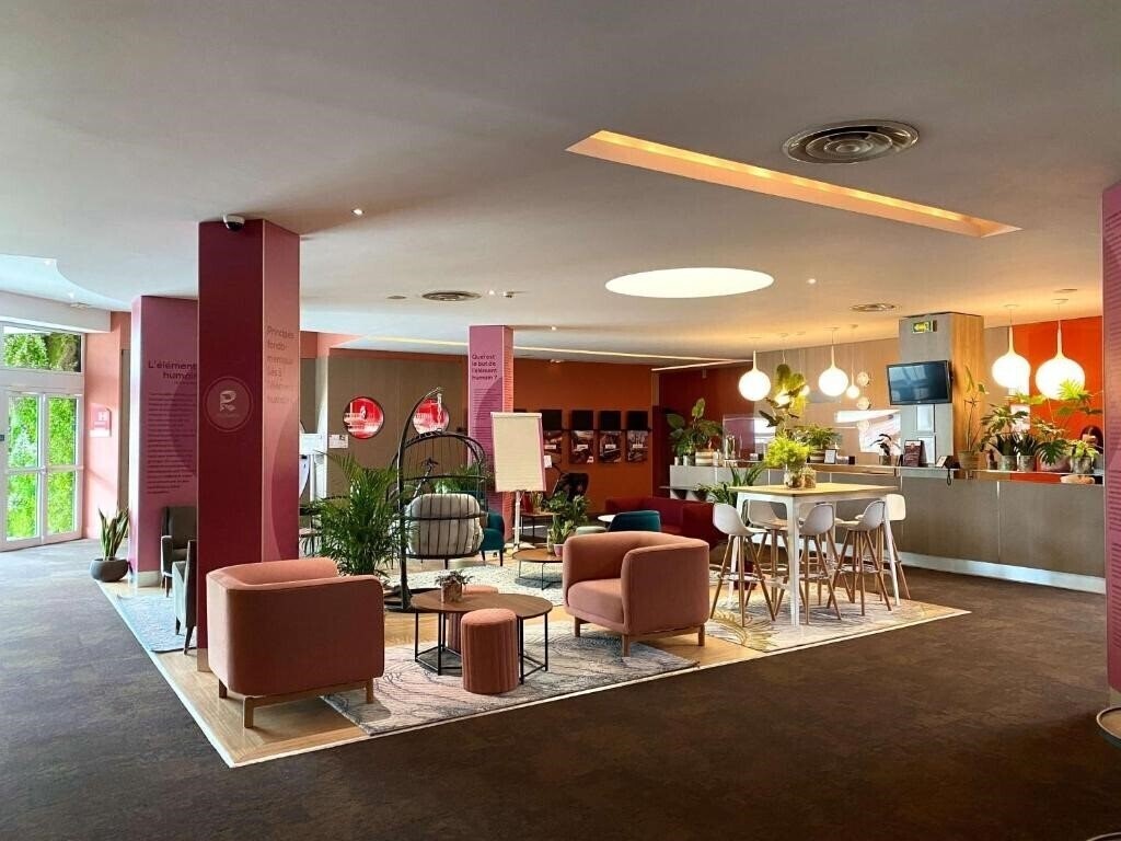 Фото Best Western Plus Paris Saclay 4*