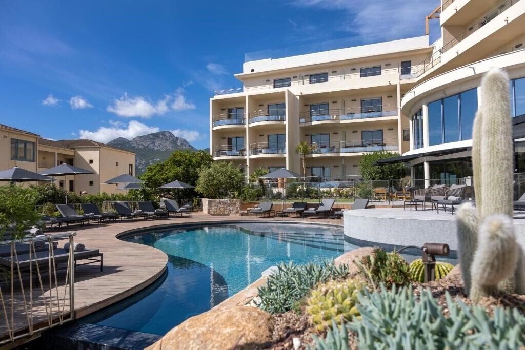 Отель Hotel L'acquale 4*
