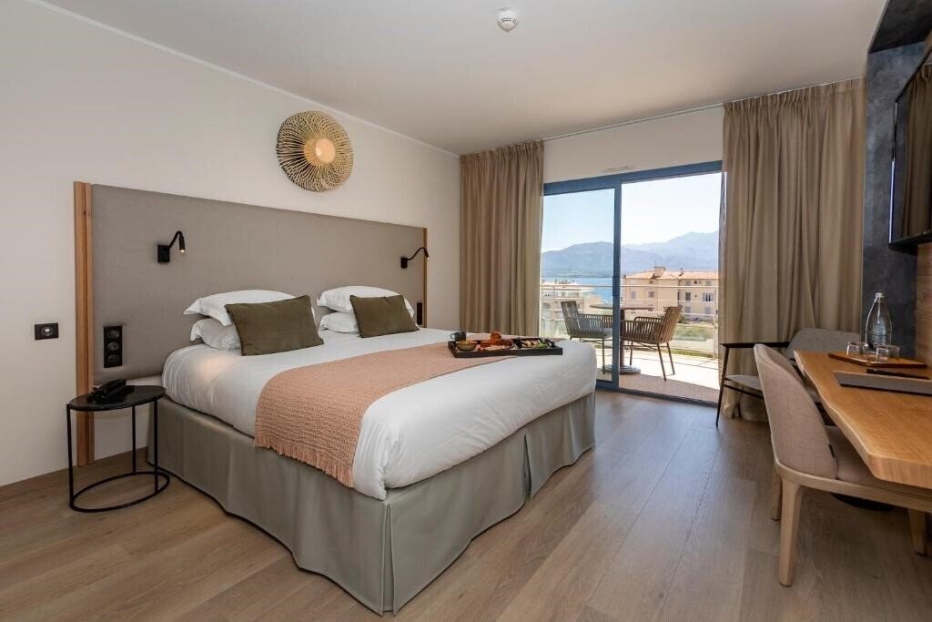 Фото Hotel L'acquale 4*
