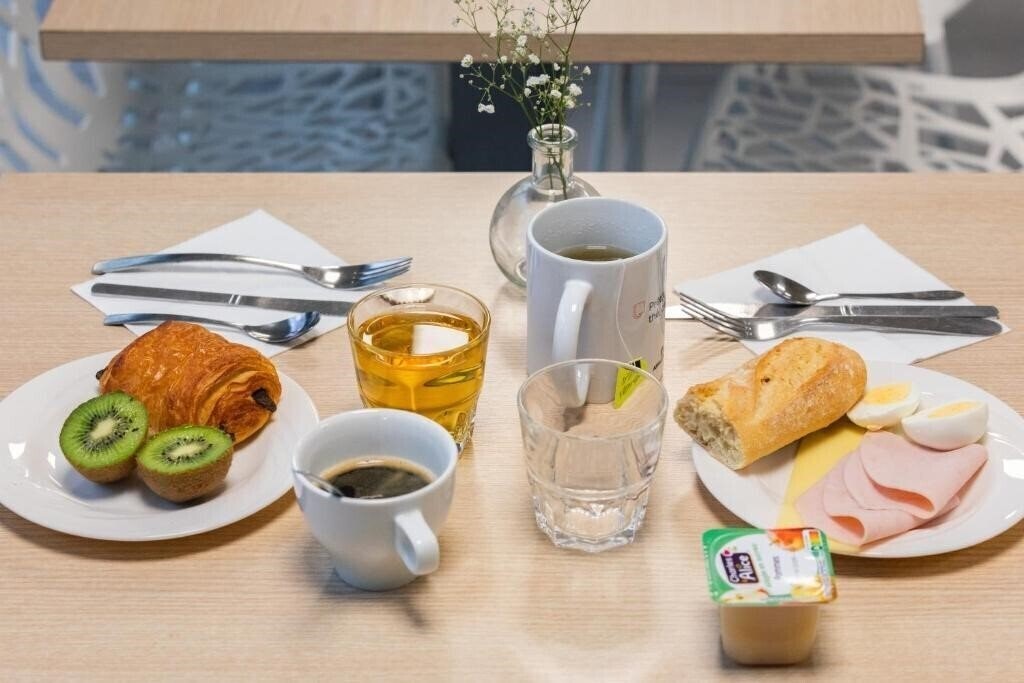 Фото Appart' City Caen 3*
