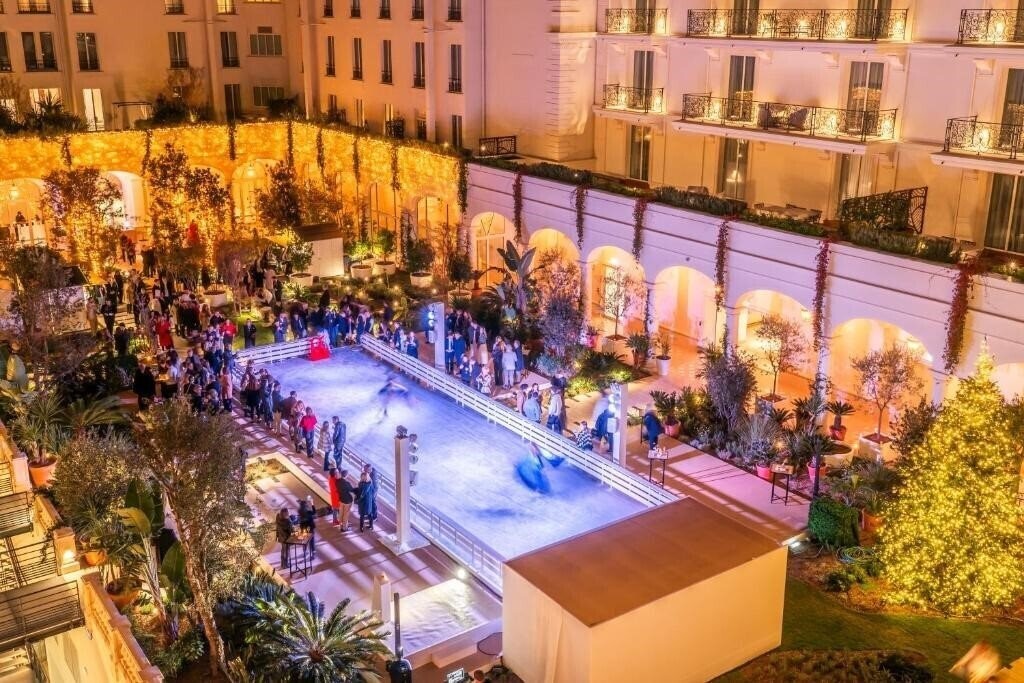 Картинка Carlton Cannes, a Regent Hotel 5*