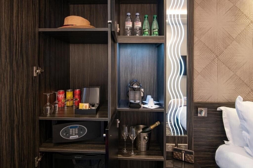 Фото Hotel BW Premier Le Mondial 4*