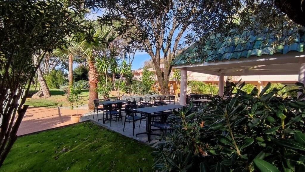 Фото Hollywood Hotel Cannes 3*