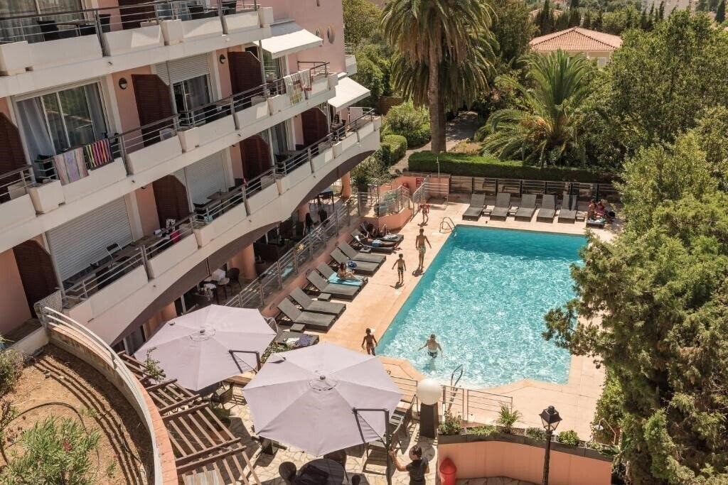 Зображення Zenitude Hotel Residences Le Cannet 3*