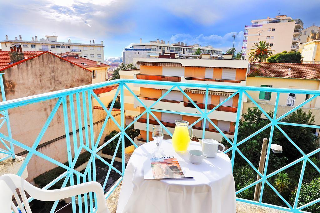 Готель Residhotel Les Coralynes 3*