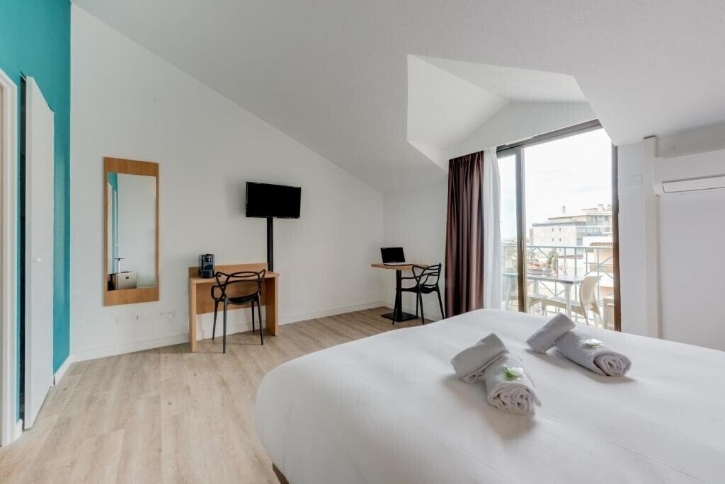 Фото Residhotel Les Coralynes 3*