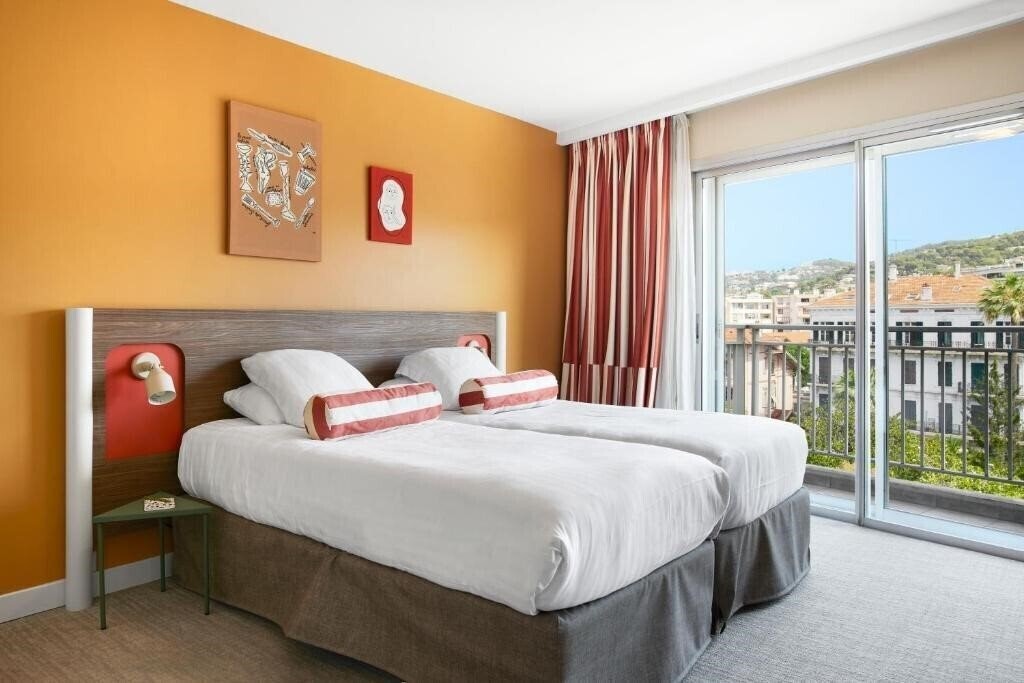 Фотографія Kyriad Cannes Centre 3*