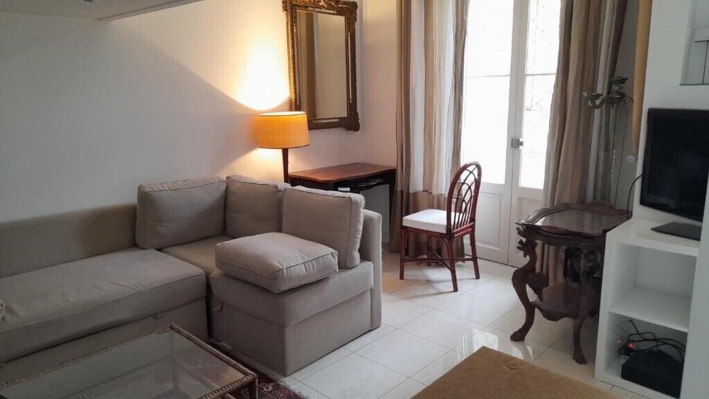 Отель Palm Beach 4*