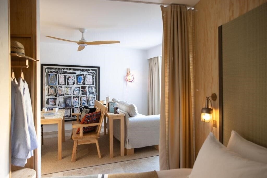 Зображення MOB Hotel Cannes 4*