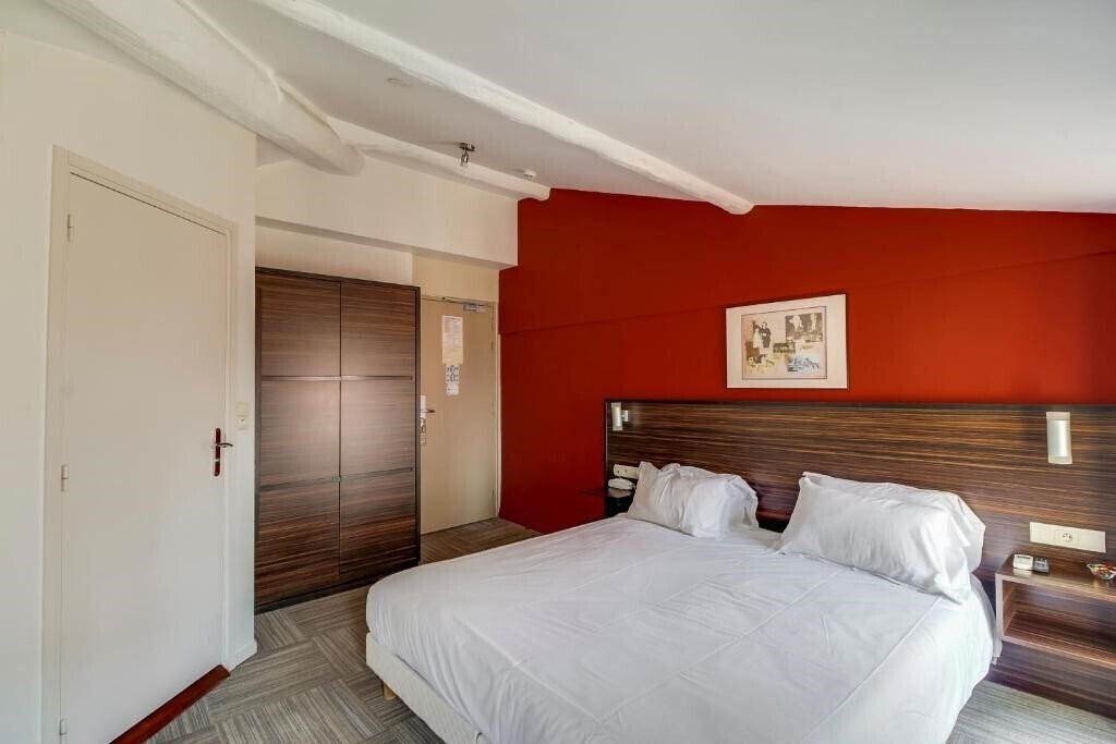 Фотографія Hotel Le Mistral 3*