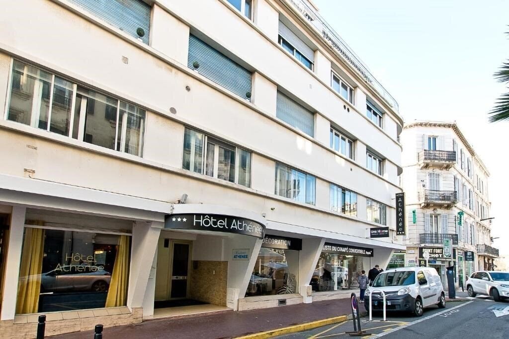 Фотографія Hotel Athenee 3*