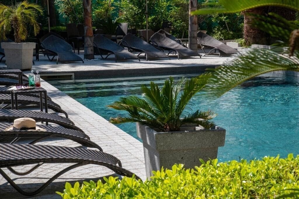 Изображение Golden Tulip Hotel De Paris 3*