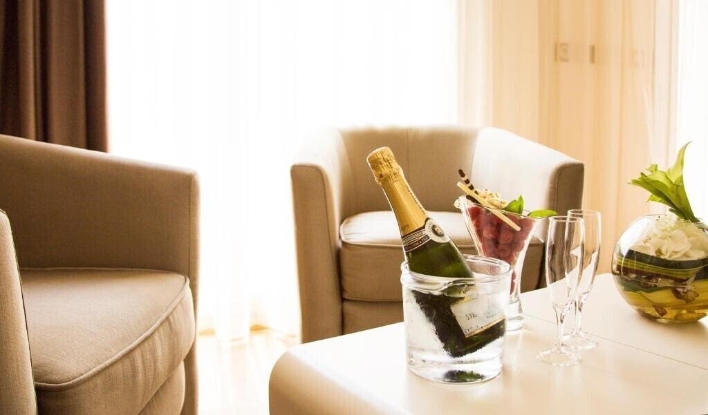 Картинка Hotel Montaigne & SPA 4*