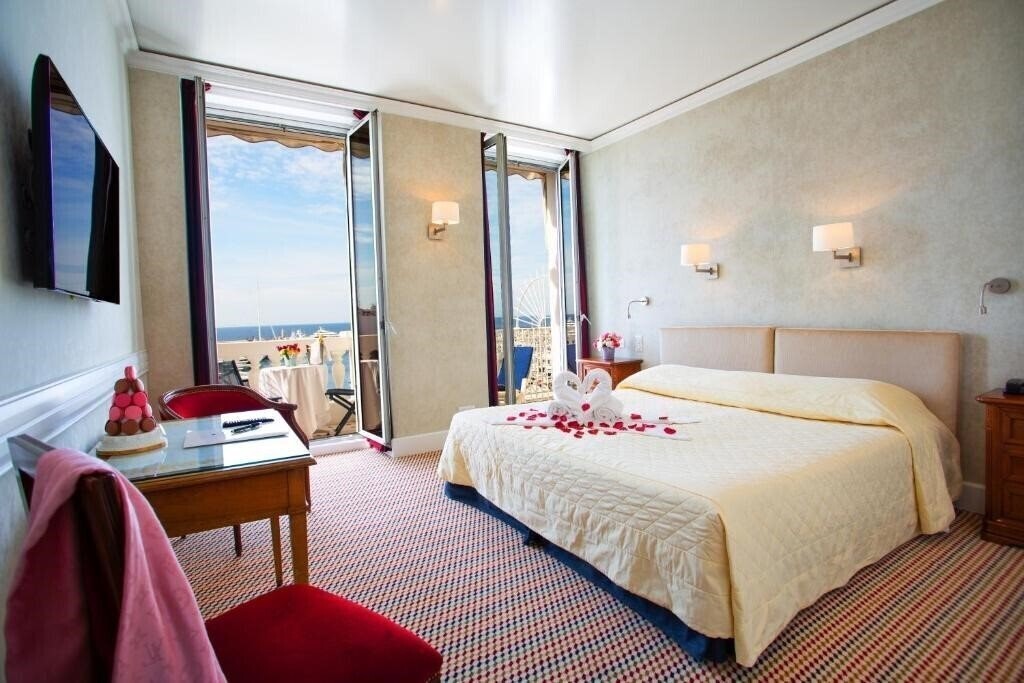 Фотографія Splendid Hote 4*
