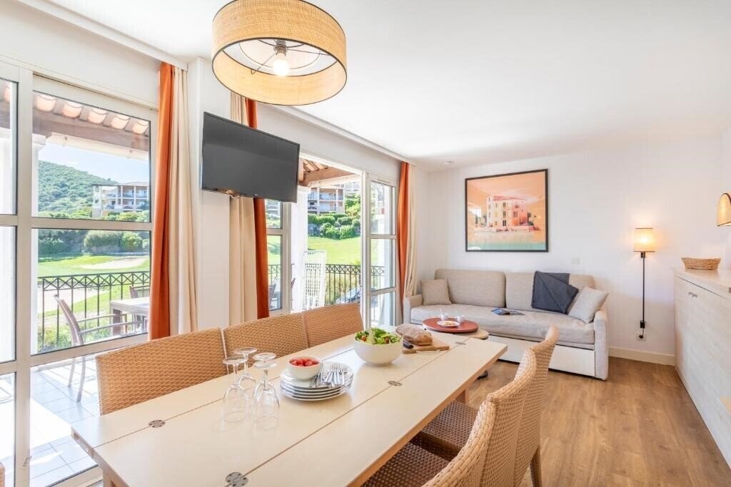 Зображення Village Cap Esterel Pierre & Vacances 3*