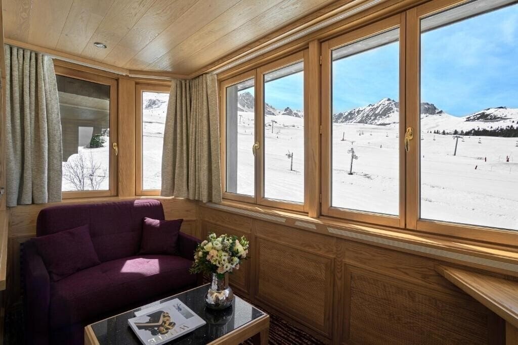 Картинка Annapurna 5*