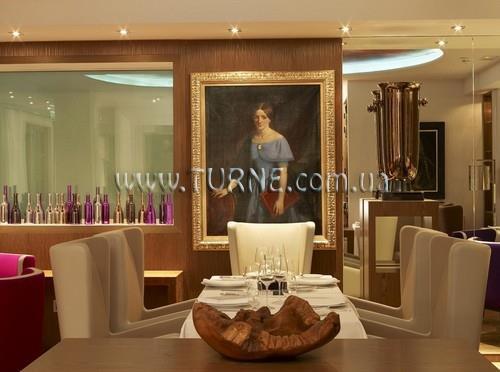 Готель Le Strato 5*