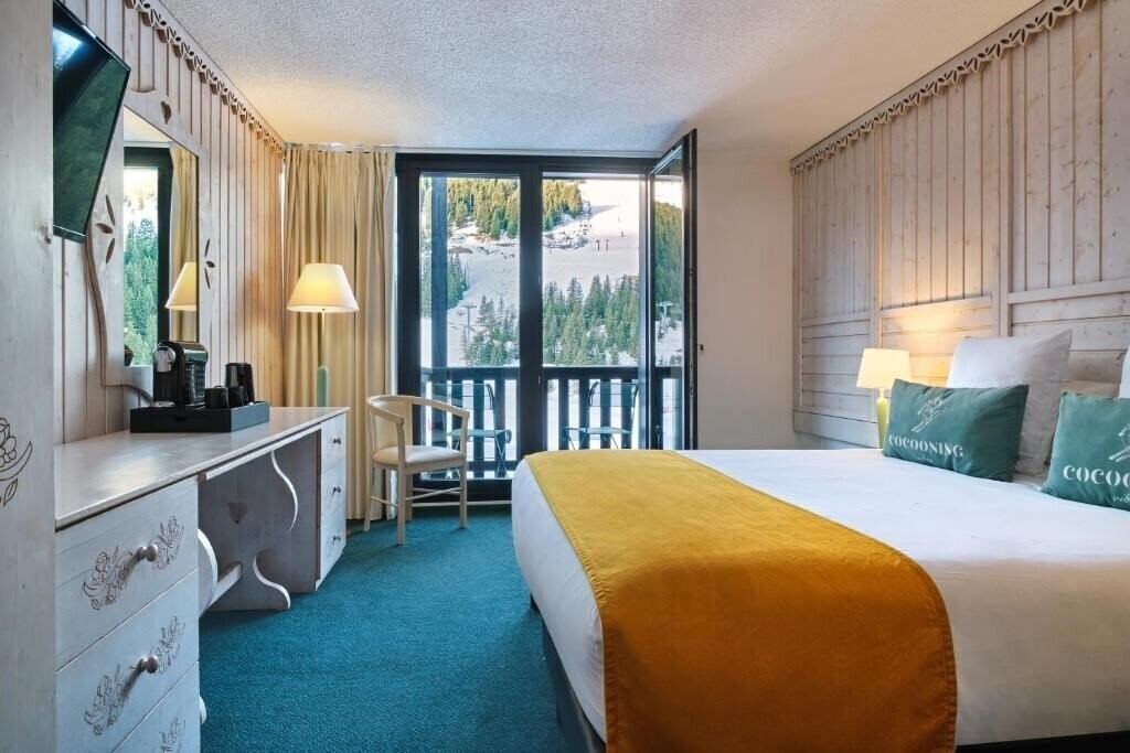Фотография Lake Hotel Courchevel 1850 4*