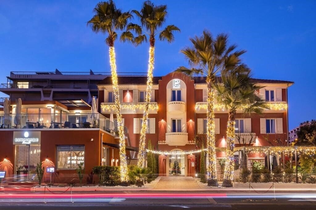 Готель Hotel Royalmar 4*