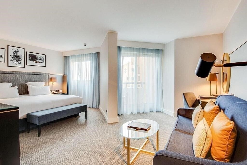 Фото Columbus Monte Carlo, Curio Collection by Hilton 3*