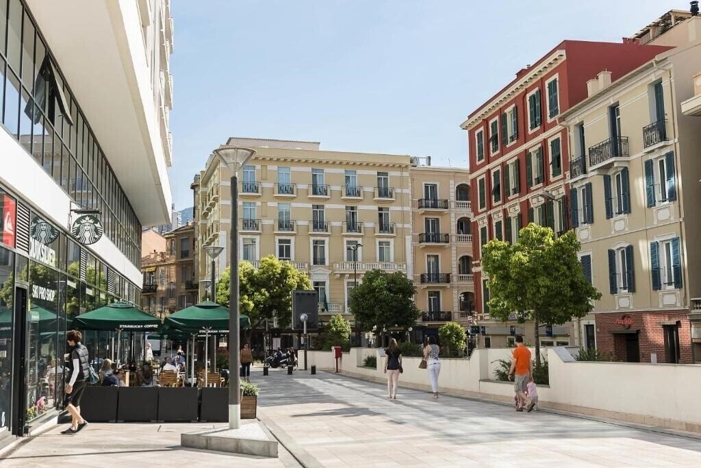 Отель Hotel Ambassador Monaco 3*