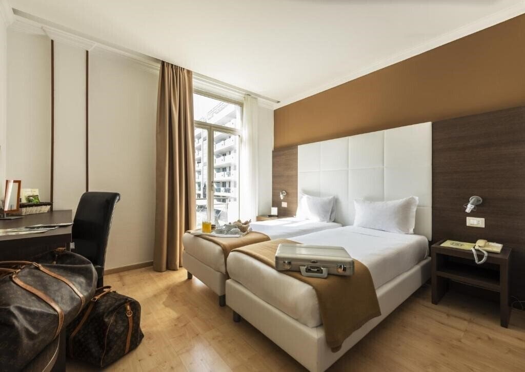 Фото Hotel Ambassador Monaco 3*