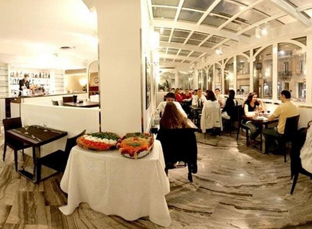 Изображение Hotel Ambassador Monaco 3*
