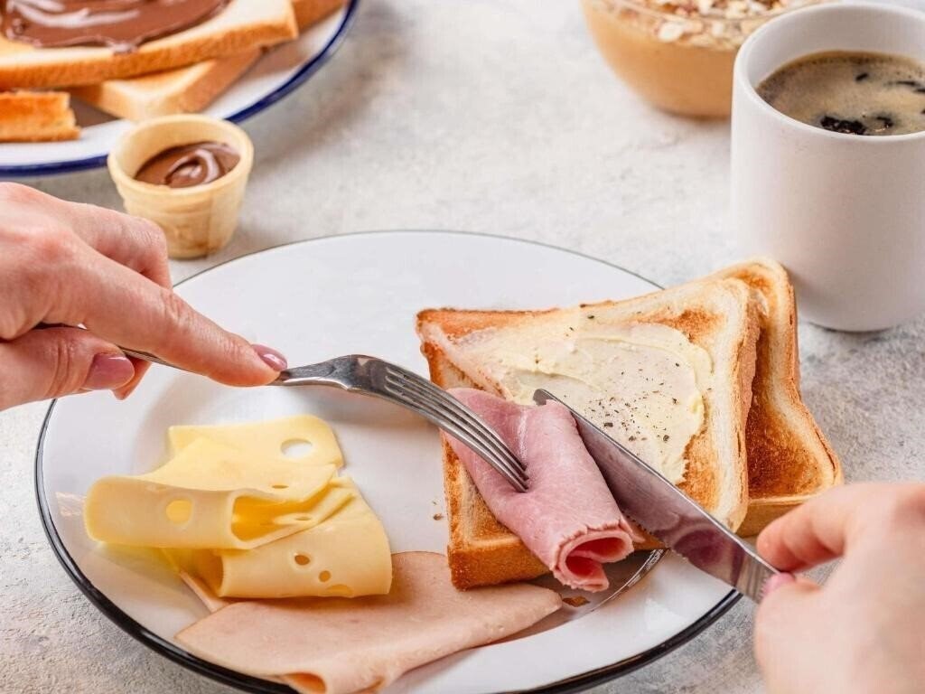 Фото Ibis Budget Hyeres Centre Ville 2*