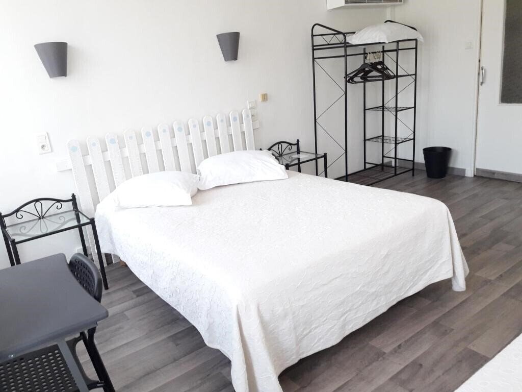 Отель Au Nouvel Hotel 2*