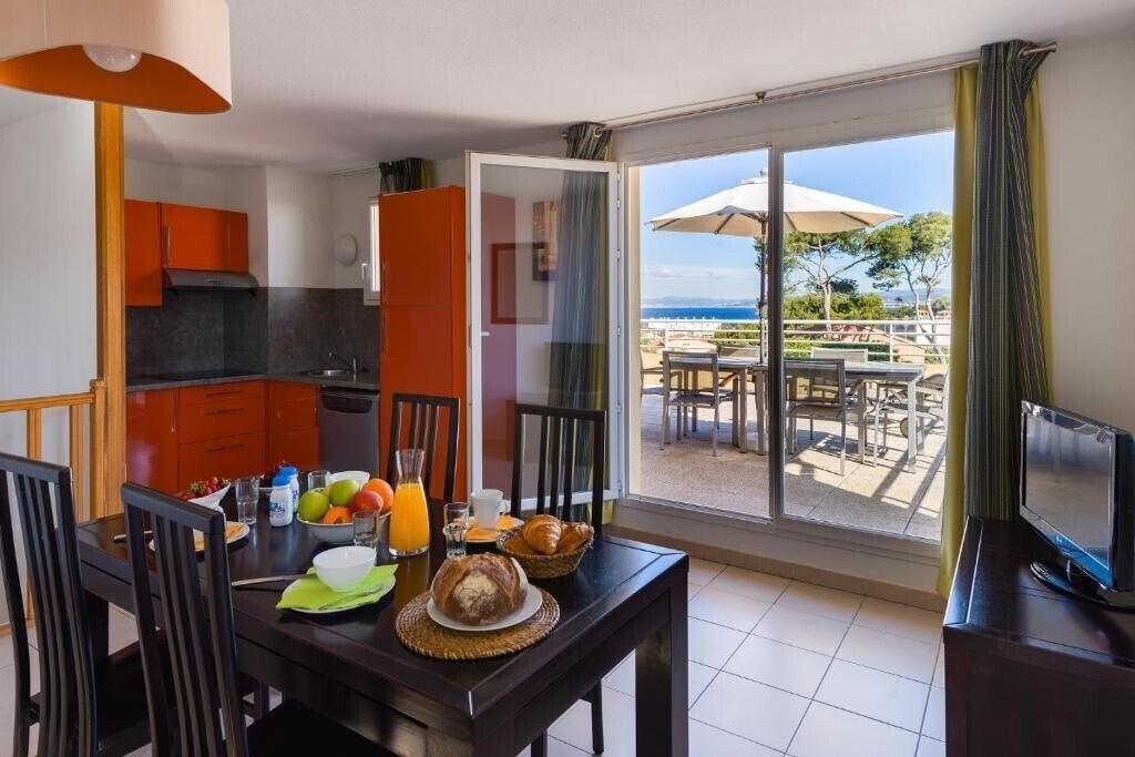 Зображення Lagrange Vacances Les Terrasses des Embiez 4*
