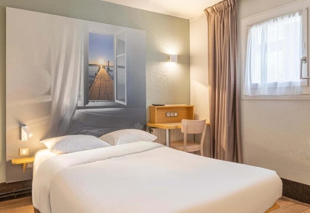 Фото B&B Hotel Toulon La Seyne sur Mer 2*