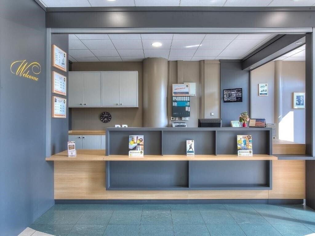 Фотография B&B Hotel Villeneuve Loubet Village 2*