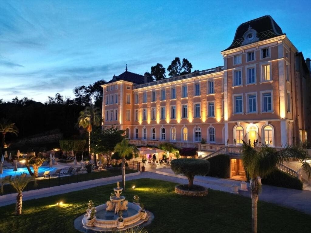 Фотография Hotel L'Orangeraie 4*